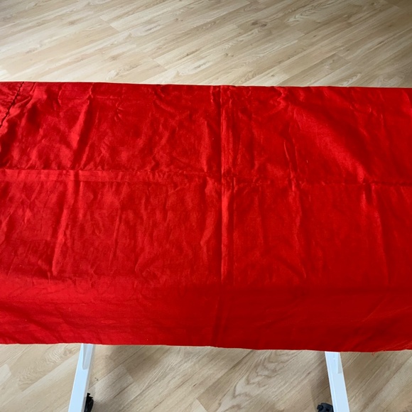 Batik Red Print Pillow Case/Wall Hanging Tapestry 27”x32” - Picture 2 of 5